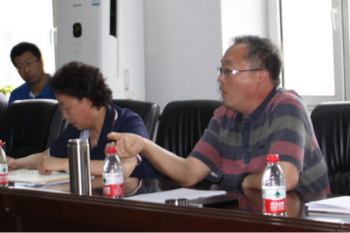 伟德体育党委举办“三严三实”专题教育党课