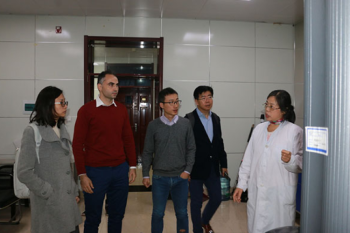 瑞士西卡（Sika）一行来访伟德体育开展座谈交流